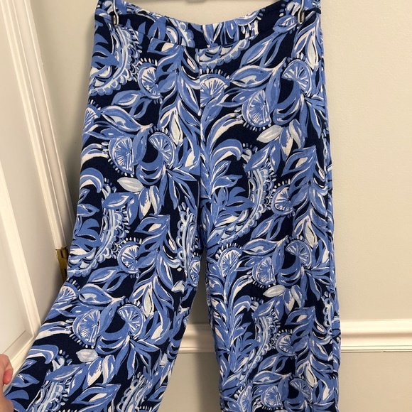 Lilly Pulitzer Wide Leg Capris - Picture 2 of 7